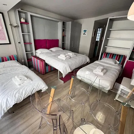 At The Heart Of Carre D'or 2 Mins Sea Wi-fi بيت للعطل *