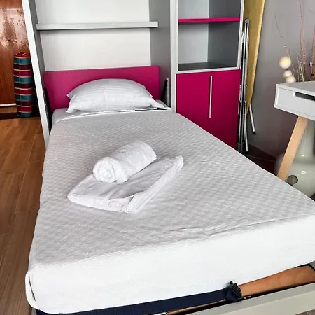 At The Heart Of Carre D'or 2 Mins Sea Wi-fi Holiday home Nice